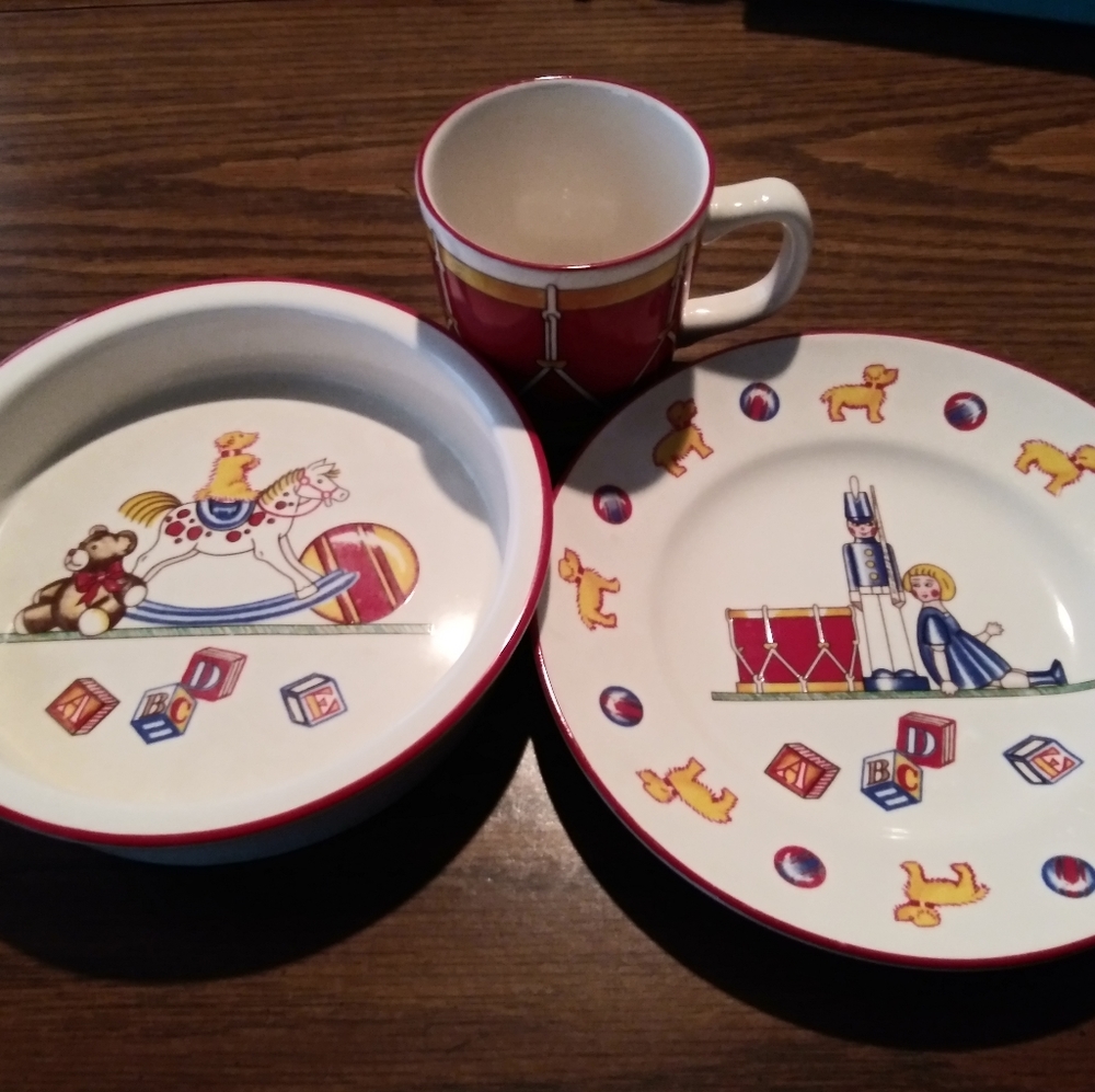 Tiffany and Co 3 pc Toy Dish Set. Never been used